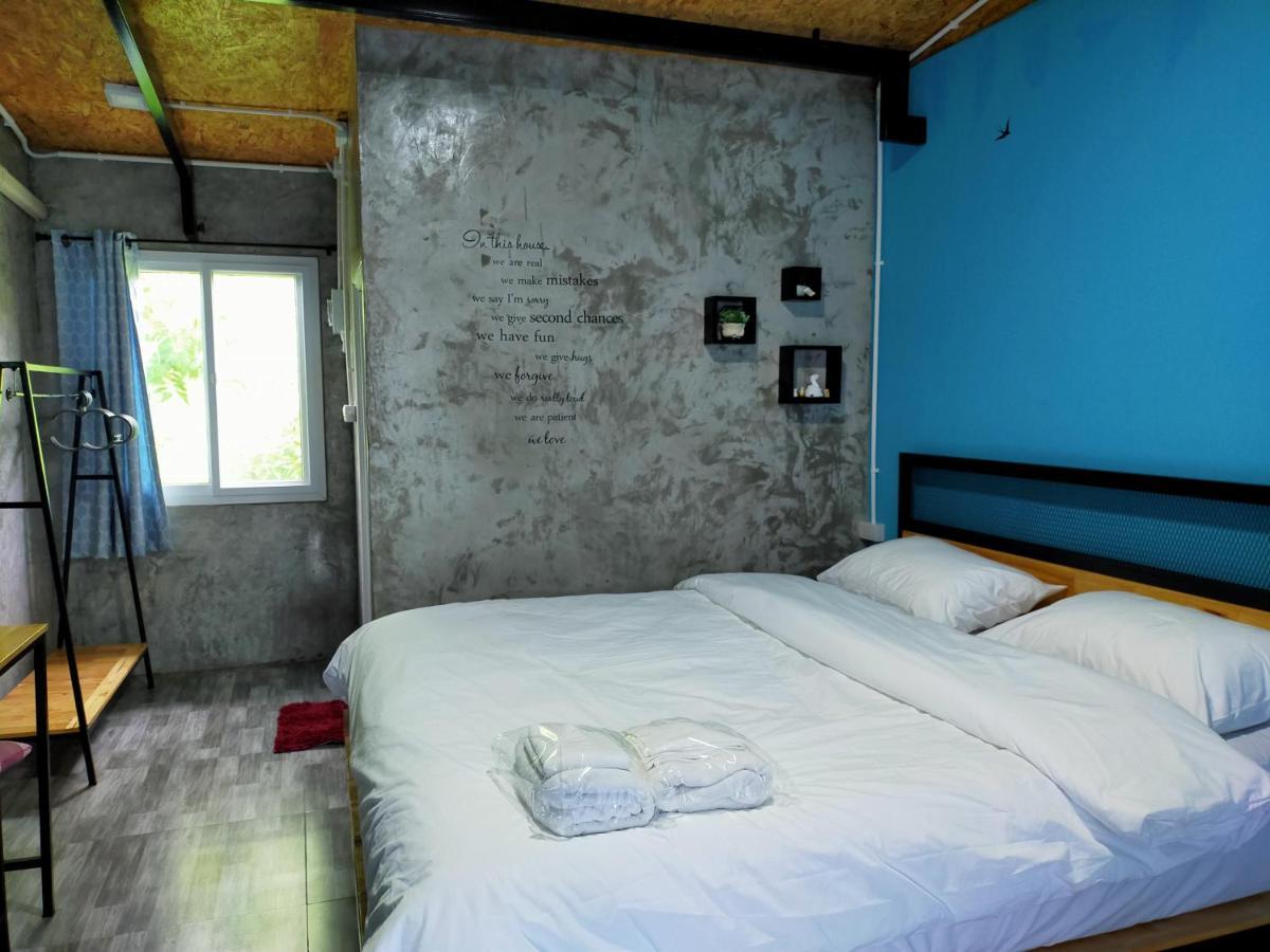 Smile Box Coffee & Resort Nong Hin Экстерьер фото