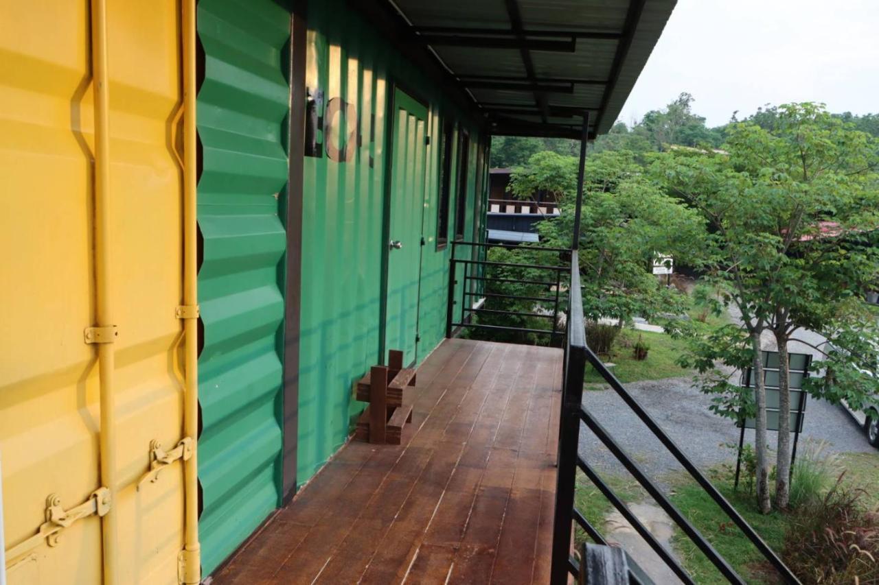 Smile Box Coffee & Resort Nong Hin Экстерьер фото