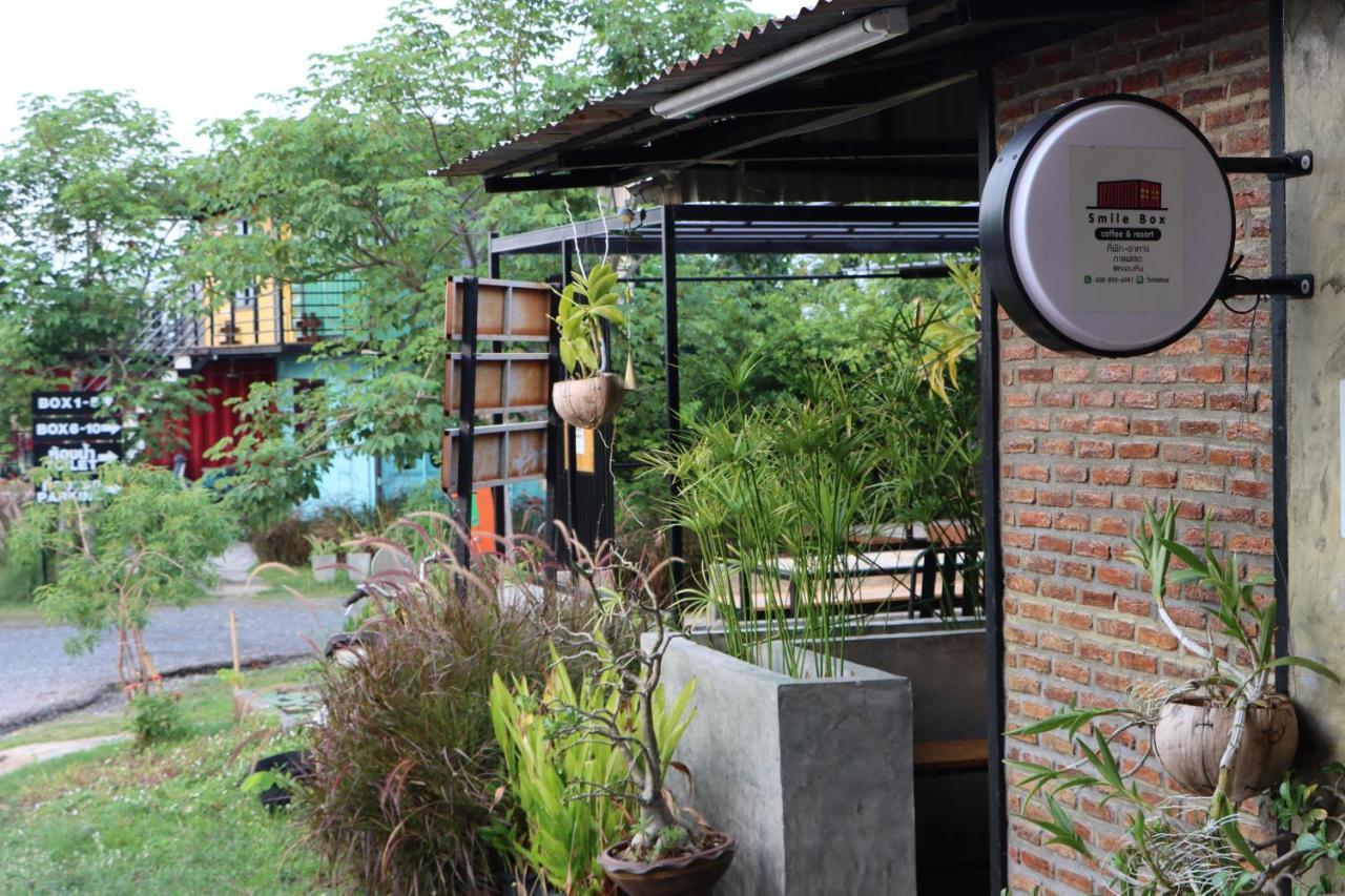 Smile Box Coffee & Resort Nong Hin Экстерьер фото