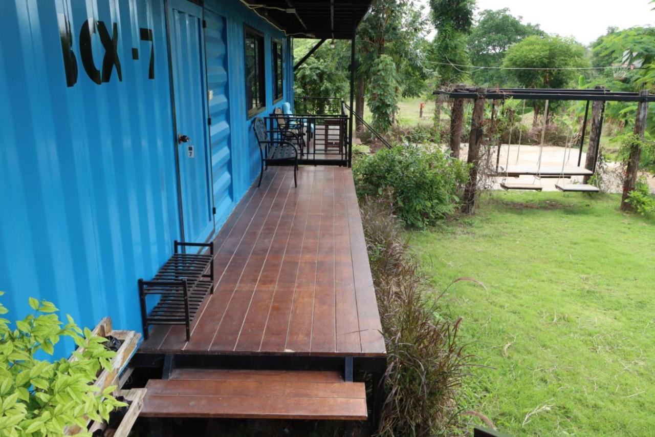 Smile Box Coffee & Resort Nong Hin Экстерьер фото