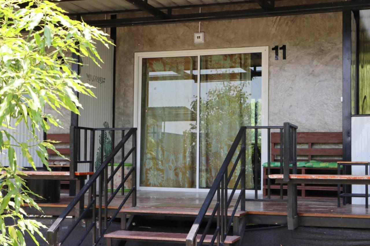 Smile Box Coffee & Resort Nong Hin Экстерьер фото
