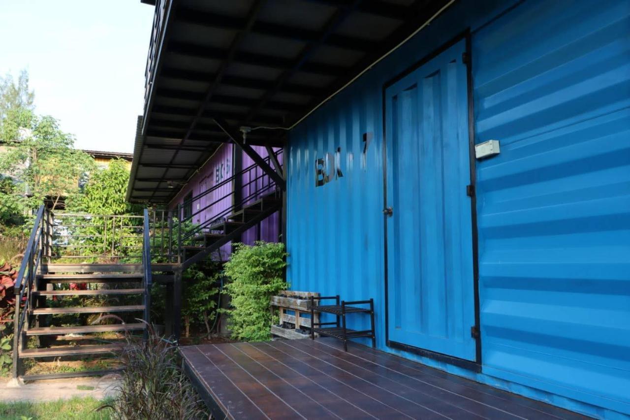 Smile Box Coffee & Resort Nong Hin Экстерьер фото