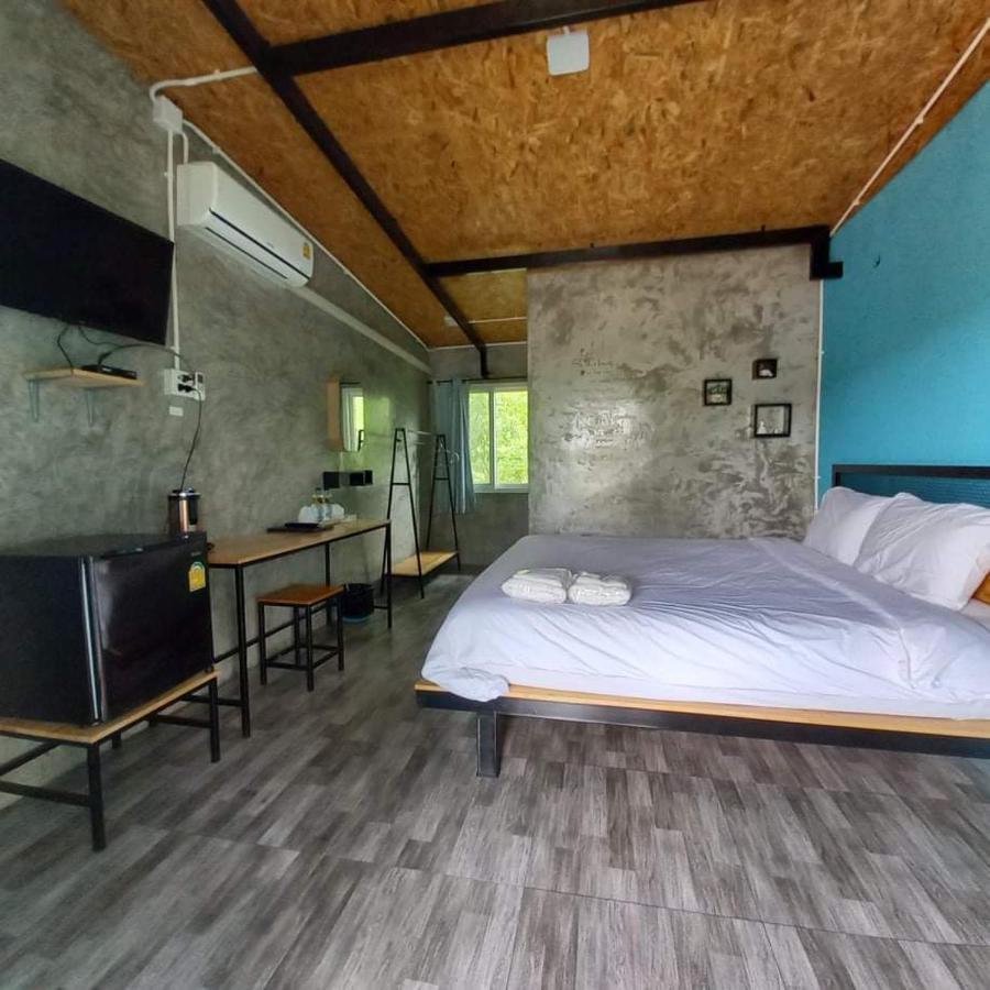 Smile Box Coffee & Resort Nong Hin Экстерьер фото